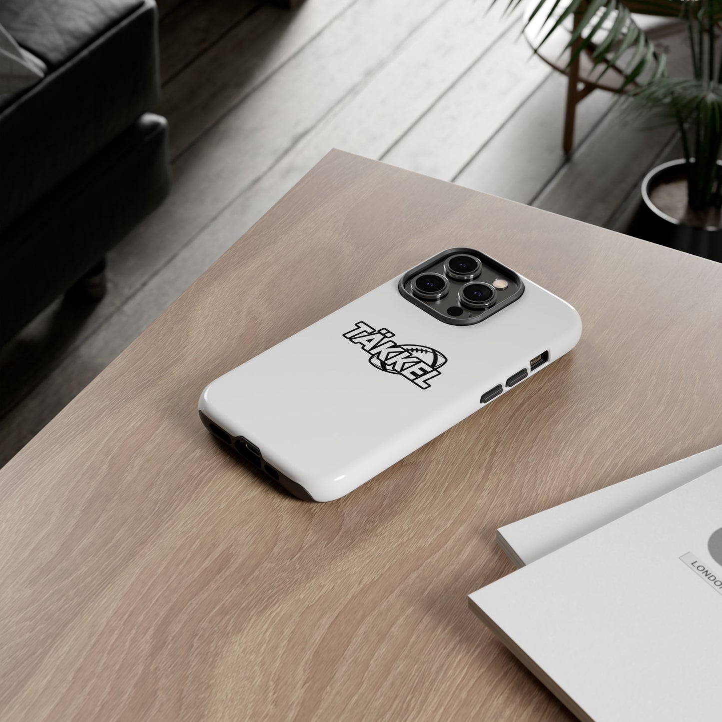 TÄKKEL FOOTBALL Hard Case Weiß iPhone