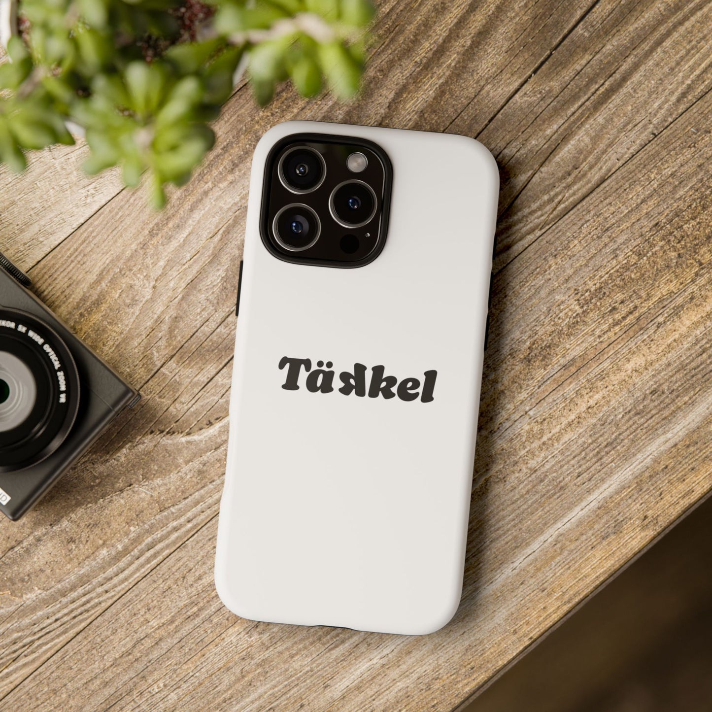 TÄKKEL Classic Hard Case Weiß iPhone