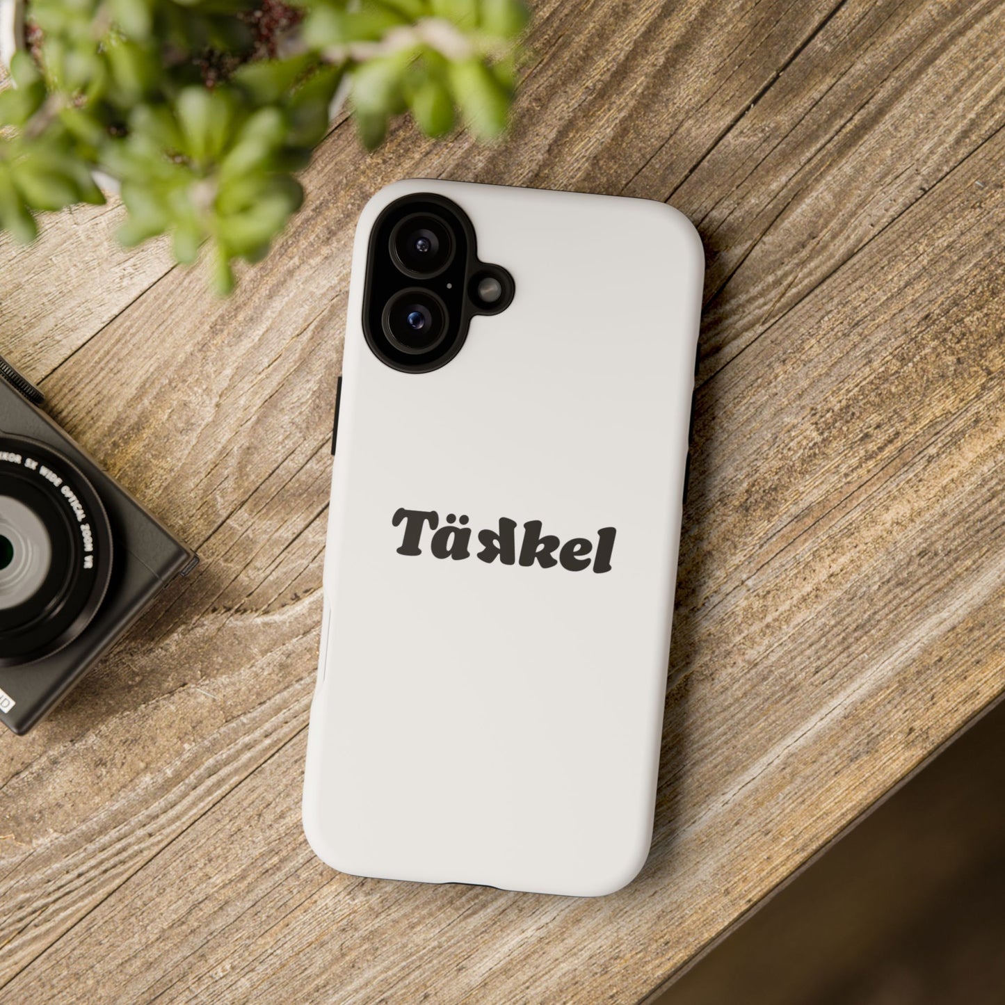 TÄKKEL Classic Hard Case Weiß iPhone
