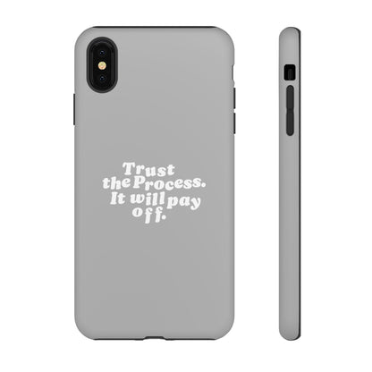 Trust harder Hard Case Grau iPhone