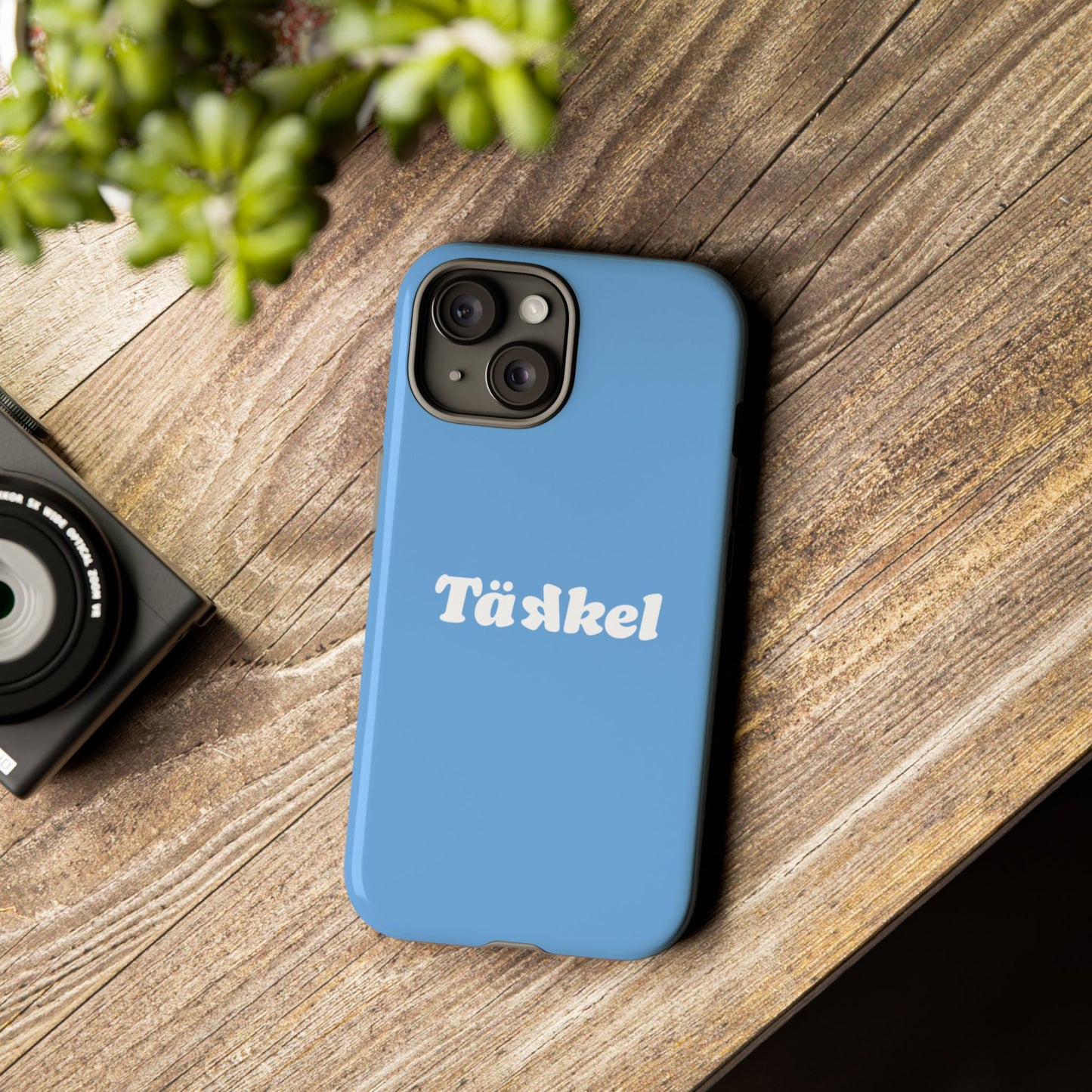 TÄKKEL Classic Hard Case Babyblau iPhone