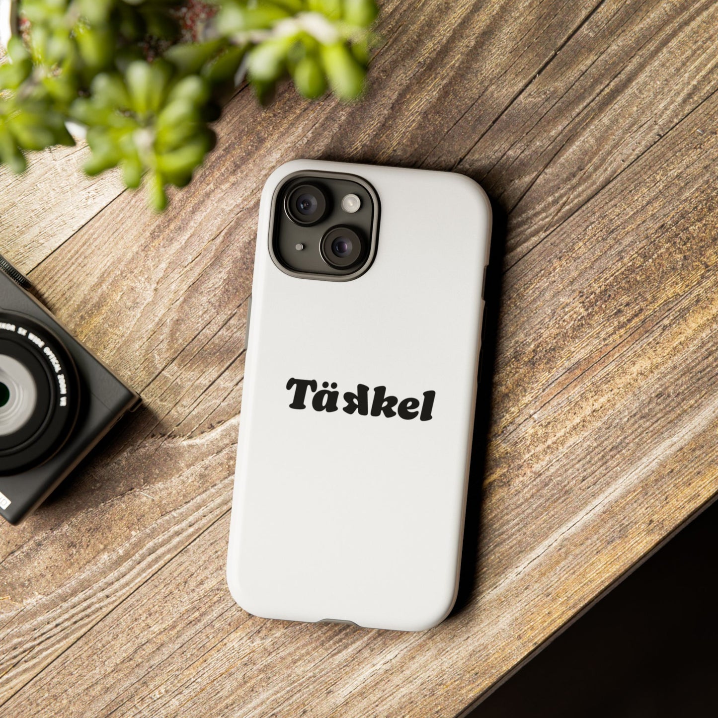 TÄKKEL Classic Hard Case Weiß iPhone
